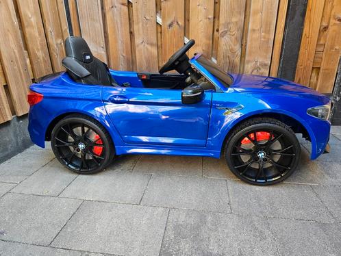 Elektrische Kinderauto BMW M5 - Weinig Gebruikt, Kinderen en Baby's, Speelgoed | Buiten | Accuvoertuigen, Gebruikt, Ophalen