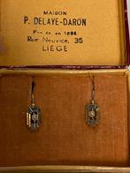 Art deco gouden oorbellen 750 18 doosje, Sieraden, Tassen en Uiterlijk, Antieke sieraden, Verzenden, Goud, Oorbellen