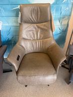 Gestoomd nagekeken gratis bezorging 100 x sta op relax stoel, Huis en Inrichting, Stoelen, Ophalen of Verzenden, Zo goed als nieuw