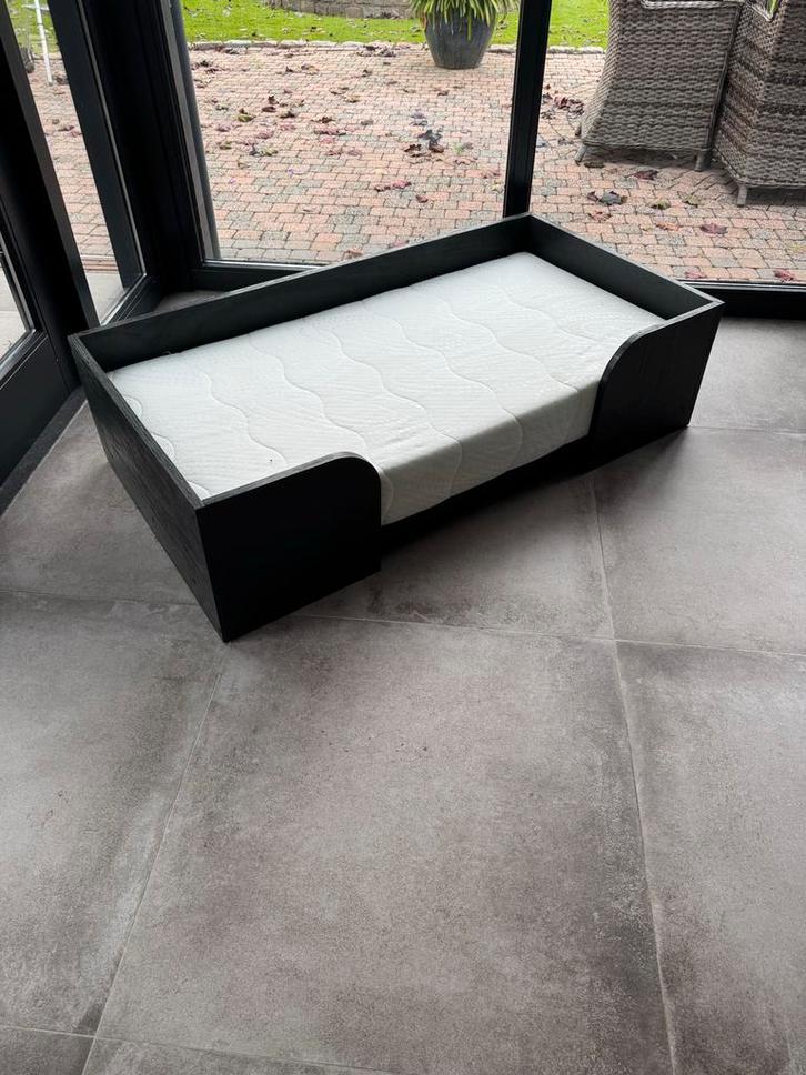 Luxe nieuwe hondenmand incl matras, Dieren en Toebehoren, Hondenmanden, Nieuw, Overige, Ophalen of Verzenden