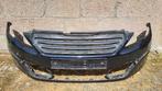 Bumper Peugeot 308 uit 2015, Ophalen, Gebruikt, Voor, Bumper