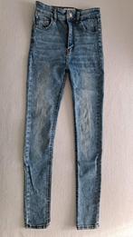 Skinny high waist spijkerbroek van Pull & Bear, mt 34, Kleding | Dames, Spijkerbroeken en Jeans, Blauw, Ophalen of Verzenden, Zo goed als nieuw
