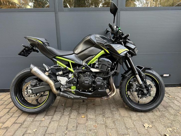 Kawasaki Z900 ABS (bj 2021), Motoren, Motoren | Kawasaki, Bedrijf, Overig, meer dan 35 kW, ABS, LED Verlichting, Sportuitlaat