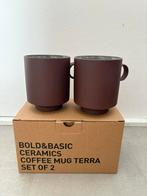NIEUW in doos HK living terra mug 2x bruine mok in doos, Huis en Inrichting, Keuken | Servies, Ophalen, Keramiek, Nieuw, Overige stijlen