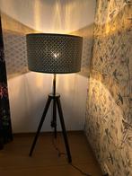IKEA Lauters Vloerlamp met Groene NYMO Kap, Huis en Inrichting, Lampen | Vloerlampen, Ophalen, Zo goed als nieuw, Hout, 100 tot 150 cm