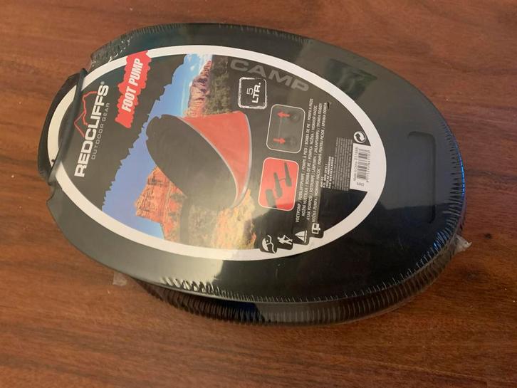 Redcliffs Voetpomp - Nieuw in Verpakking, Caravans en Kamperen, Luchtpompen, Nieuw, Handmatig, Ophalen of Verzenden