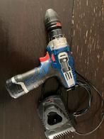 Accuschroefmachine werkend met lader., Gebruikt, Variabele snelheid, Ophalen of Verzenden, Boor- en Schroefmachine