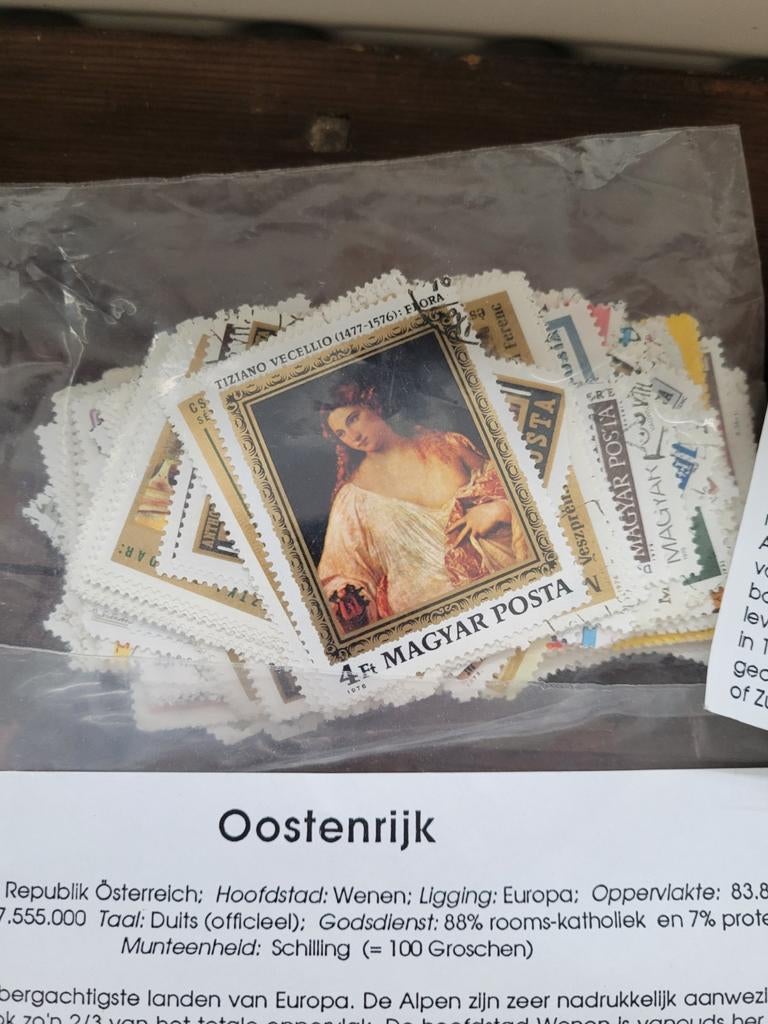 Postzegelzakjes Edel Collecties - Diverse Landen, Postzegels en Munten, Postzegels | Volle albums en Verzamelingen, Verzenden