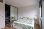 Tweepersoons bed (Nordli) + hoofdeinde, nachtkastjes 160x200, 160 cm, Wit, Zo goed als nieuw, Hout