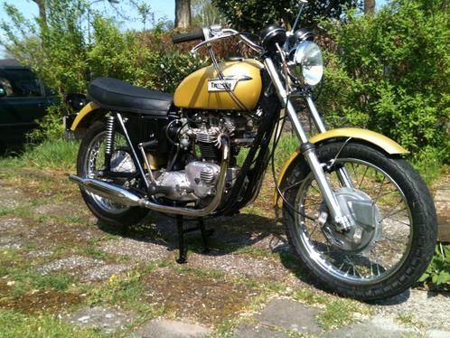 Triumph T120RV (1972), Motoren, Motoren | Oldtimers, Overig, 12 t/m 35 kW, 2 cilinders, Ophalen
