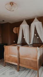 Twee hemeltjes voor in de babykamer. Beige kleur. Tweeling, Ophalen of Verzenden, Jongetje of Meisje