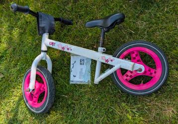 Exit loopfietsje beschikbaar voor biedingen