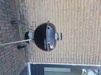 Bbq weber master touch met gietijzeren wok, Tuin en Terras, Houtskoolbarbecues, Ophalen, Gebruikt, WEBER, Met accessoires