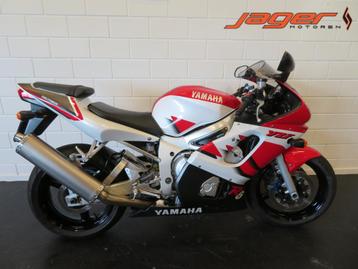 Yamaha YZF R6 SUPER ZELDZAAM STRAK! (bj 1999) beschikbaar voor biedingen