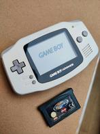 Nintendo Gameboy advance white wit met spel, Spelcomputers en Games, Spelcomputers | Nintendo Game Boy, Ophalen of Verzenden, Zo goed als nieuw