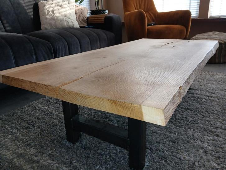 Salontafel Massief Eiken Blad met Stalen Poten, Huis en Inrichting, Tafels | Salontafels, Zo goed als nieuw, Minder dan 50 cm
