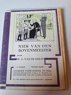 Oud schoolboek, Niek van den Bovenmeester, Ophalen of Verzenden, Gelezen, Overige niveaus