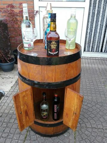 WHISKEY BARREL DRANKKAST beschikbaar voor biedingen