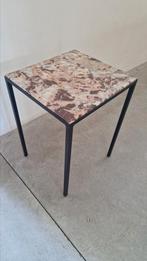 Bijzettafeltje met marmeren blad, Huis en Inrichting, Tafels | Sidetables, Ophalen, 50 tot 100 cm, Rond, Zo goed als nieuw