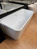 Half vrijstaand bad 170 x75 Xenz Shari van €1765 nu €900 NEW, Ophalen