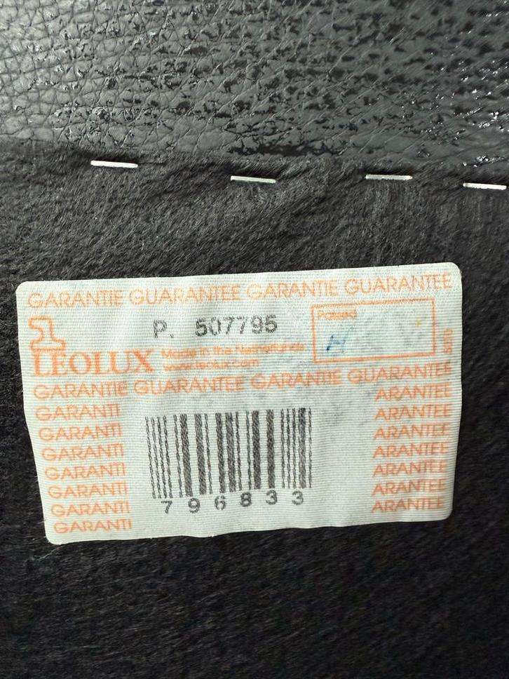 8 Leolux eetkamerstoelen zwart leer op wieltjes, Huis en Inrichting, Stoelen, Zo goed als nieuw, Vijf, Zes of meer stoelen, Leer