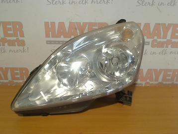 Koplamp Links Opel Zafira (M75) (2005-07/2015-04) beschikbaar voor biedingen