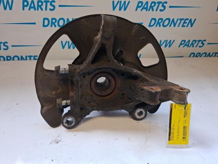 Fusee links-voor van een Volkswagen Crafter, Auto-onderdelen, Ophanging en Onderstel, Volkswagen, Gebruikt, 3 maanden garantie