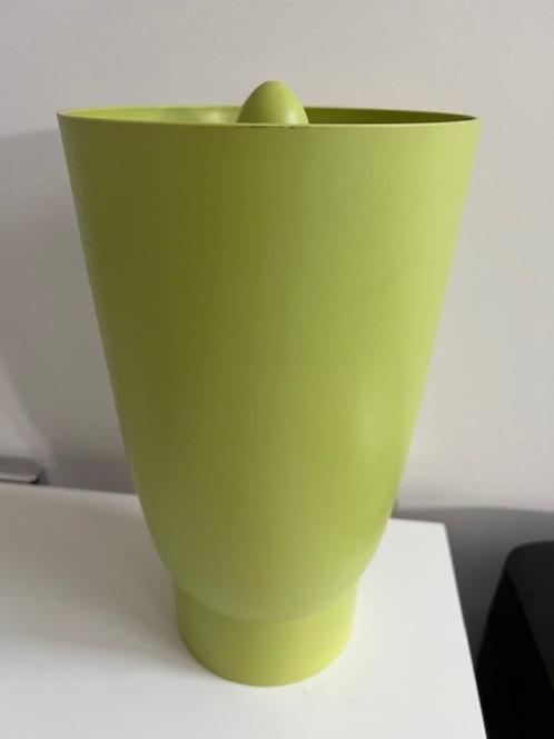 design groene totem kunststof vaas Ton Haas, Huis en Inrichting, Woonaccessoires | Vazen, Zo goed als nieuw, Groen, Minder dan 50 cm