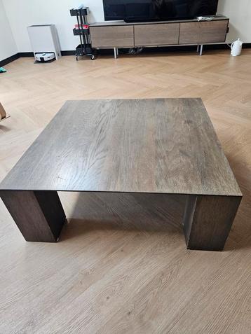 Massief eikenhouten tafel- en salontafel beschikbaar voor biedingen