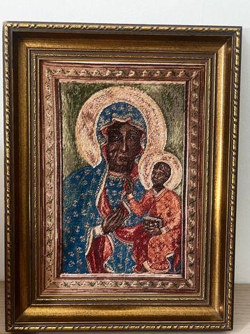 Zwarte madonna geborduurd in lijst beschikbaar voor biedingen