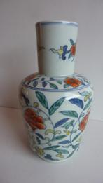 Chinees porselein Vaas gekenmerkt  Yongzheng [1723--1735 ], Antiek en Kunst, Ophalen of Verzenden