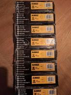 DeWalt 18GA Brads 35mm - 8 Doosjes Nieuw, Ophalen of Verzenden, Nieuw, IJzer, Overige typen