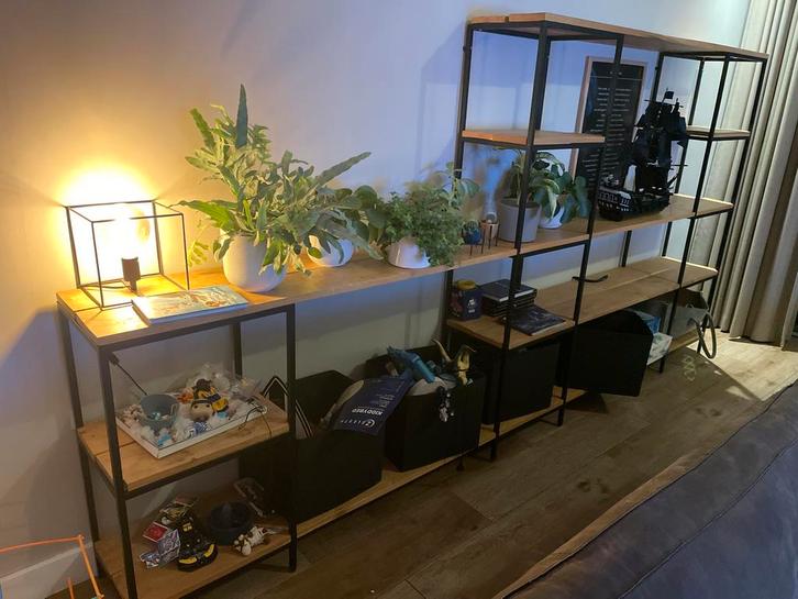 IKEA Vittsjö kast hack met eiken planken, Huis en Inrichting, Kasten | Stellingkasten, Gebruikt, Ophalen