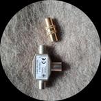 Coax 2 Way Splitter + Connector, Ophalen of Verzenden, Gebruikt