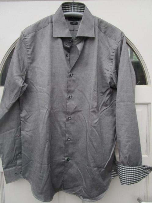 Zeer mooi Tommy Hilfiger overhemd maat 42=M, slim fit, Kleding | Heren, Overhemden, Zo goed als nieuw, Halswijdte 39/40 (M), Grijs
