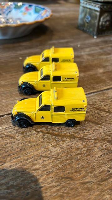 AHC models uit Epe 3 x Citroën wegenwacht beschikbaar voor biedingen