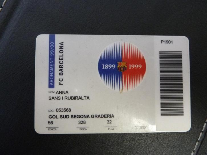 Seizoenkaart Abonament Barcelona 99-00 Gol Sud, Verzamelen, Sportartikelen en Voetbal, Gebruikt, Overige typen, Buitenlandse clubs