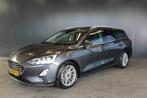 Ford FOCUS Wagon 1.0 EcoBoost Titanium | € 6.950,- NETTO!, Auto's, Ford, Te koop, Zilver of Grijs, Benzine, Gebruikt