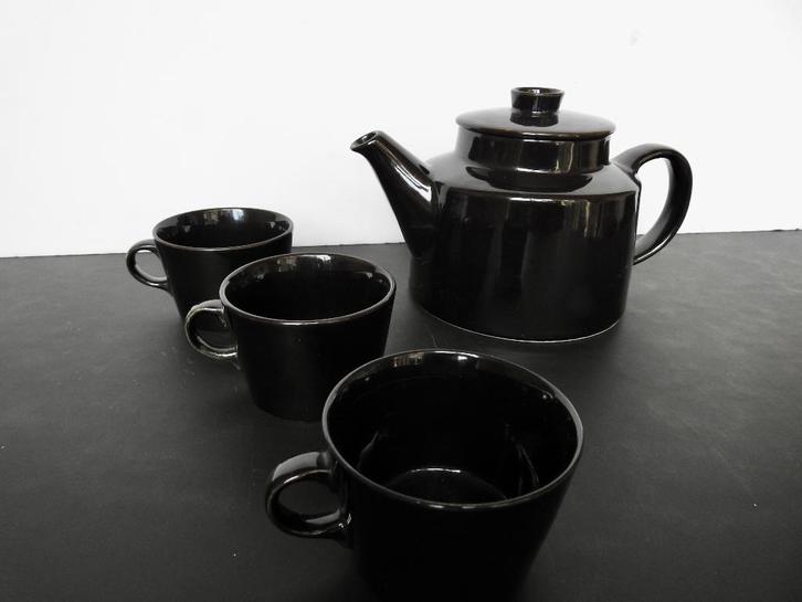 Arabia Kilta - zwart - serviesonderdelen - Kaj Franck, Huis en Inrichting, Keuken | Servies, Zo goed als nieuw, Kop(pen) en/of Schotel(s)