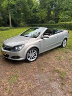 Extreem mooie en zeer goed onderh. Opel Astra CosmoTwinTop., Auto's, Voorwielaandrijving, 4 cilinders, Cabriolet, Leder