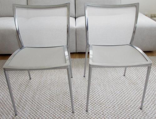 Zanotta Zilli designstoel i.z.g.st., Huis en Inrichting, Stoelen, Zo goed als nieuw, Twee, Kunststof, Metaal, Ophalen