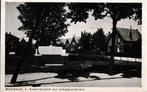 MIDDELHARNIS - L. BOUWMEESTERPLEIN met OORLOGSGEDENKTEKEN, Ophalen of Verzenden, Gelopen, Zuid-Holland