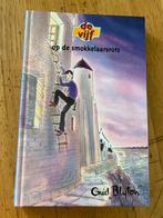 De Vijf op de smokkelaarsrots - Enid Blyton, Boeken, Ophalen of Verzenden, Zo goed als nieuw, Fictie algemeen