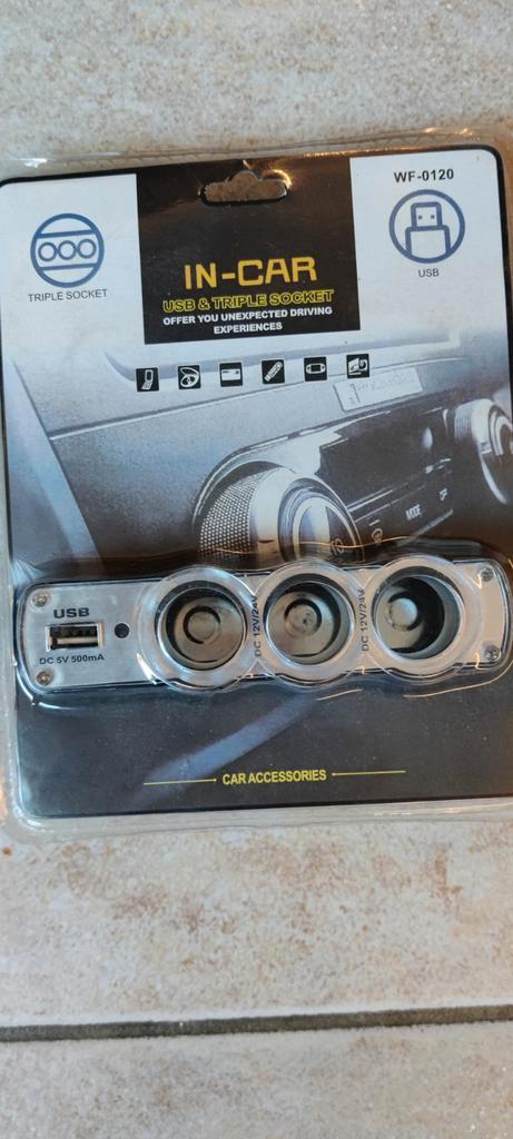 In-Car USB & Triple Socket Adapter, Auto diversen, Auto-accessoires, Nieuw, Ophalen
