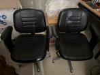 2 leren kappersstoelen., Ophalen