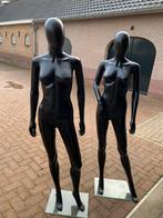 zwarte vrouwelijke etalagepoppen / mannequin/, Ophalen, Zo goed als nieuw