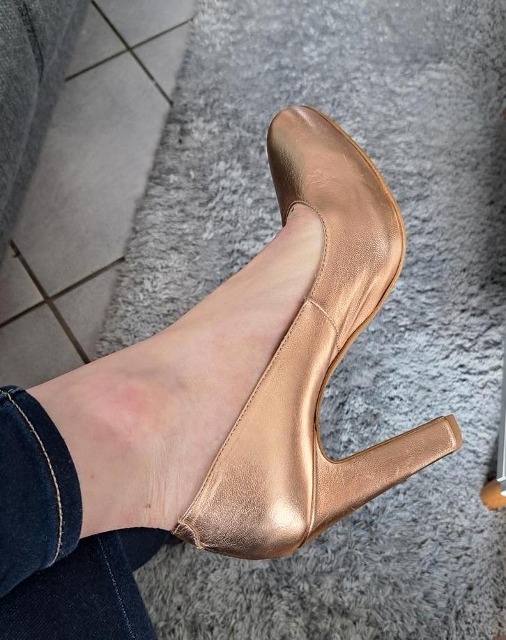 Cinderella by Francesco Morichetti pumps brons mt 39 42195, Kleding | Dames, Schoenen, Gedragen, Pumps, Overige kleuren, Ophalen of Verzenden