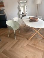 4 Kunststof Stoelen - Zo Goed Als Nieuw pastel kleur, Huis en Inrichting, Stoelen, Ophalen, Kunststof, Overige kleuren, Zo goed als nieuw