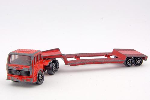 Majorette - Truck & Dieplader Mercedes, Hobby en Vrije tijd, Modelauto's | Overige schalen, Gebruikt, Bus of Vrachtwagen, Ophalen of Verzenden