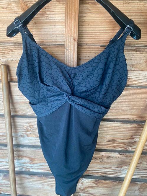 Zwart, corrigerend badpak, beugels,85H, Kleding | Dames, Badmode en Zwemkleding, Gedragen, Badpak, Zwart, Ophalen of Verzenden